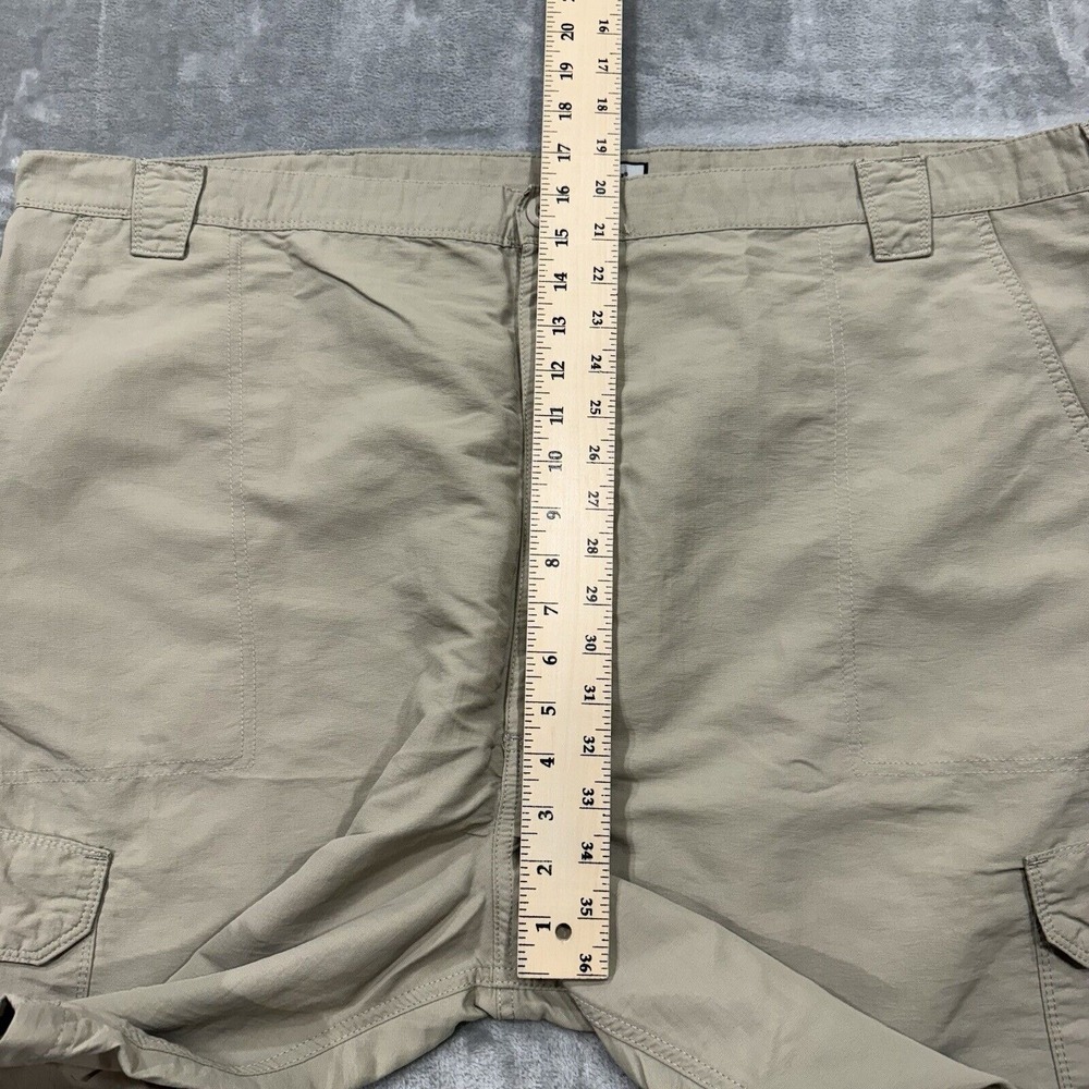 Wrangler Shorts Mens 48 Beige Cargo Lightweight Outdoor Pockets Workwear Fishing - Picture 4 of 8
